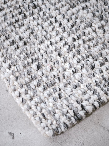 Ash Silver Wool & Jute Rug