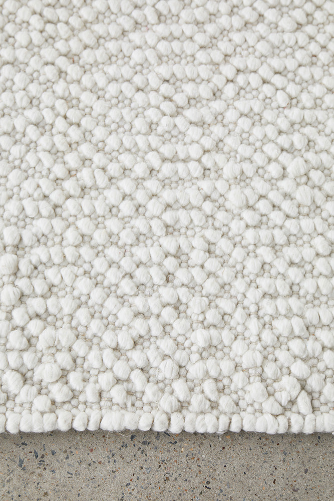 Meelup White Rug