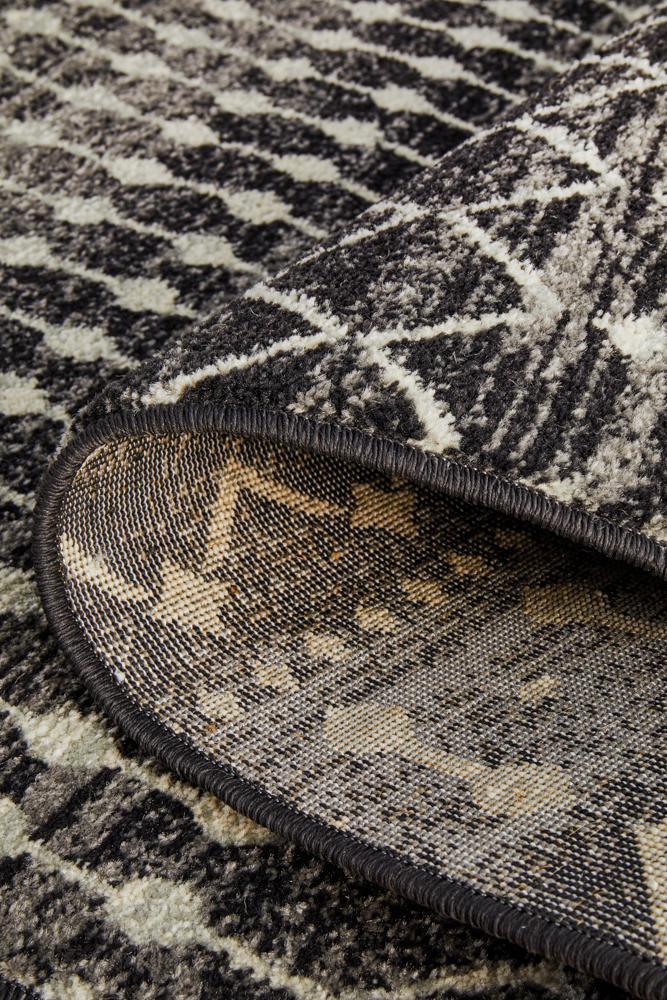 Bermagui Black Runner Rug