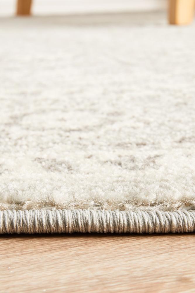 Bermagui Platinum Silver Round Rug