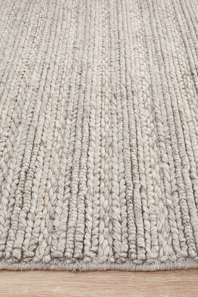 Nundle Silver Wool Rug