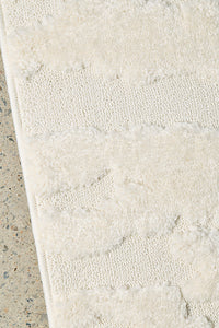 Mollymook White Runner Rug
