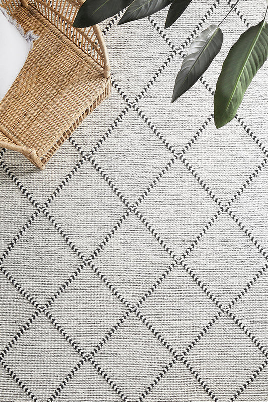 Hepburn Driftwood Silver Rug