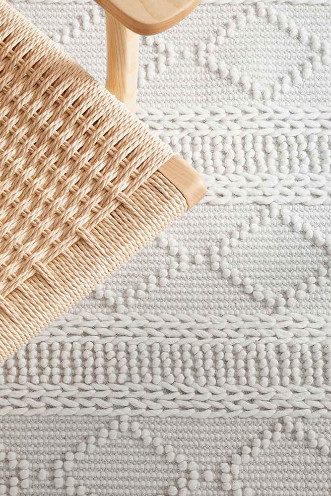 Hepburn Flax Silver Rug