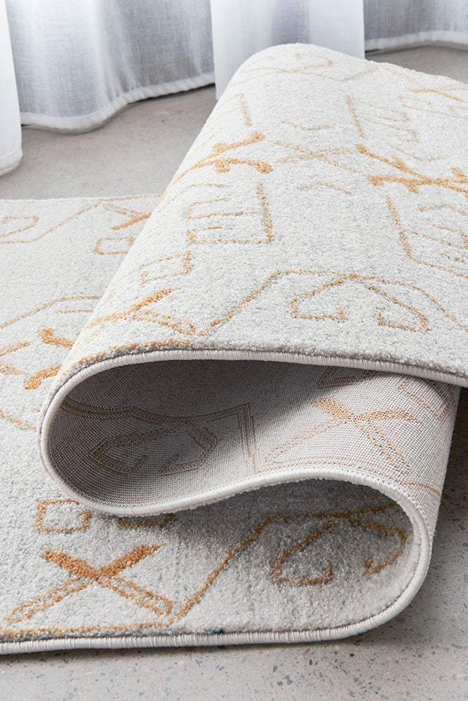 Wategos Gold Runner Rug