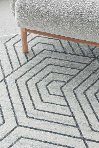Wategos Spinifex Silver Round Rug