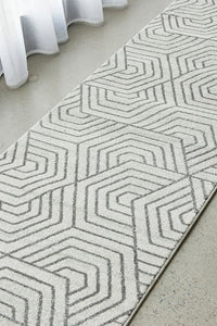 Wategos Wheatgrass Silver Runner Rug