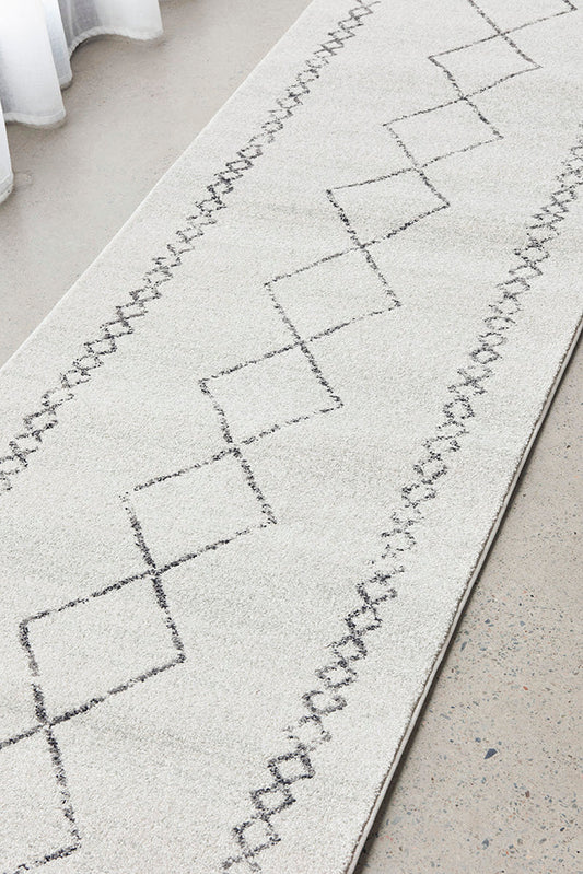Wategos Natural Runner Rug