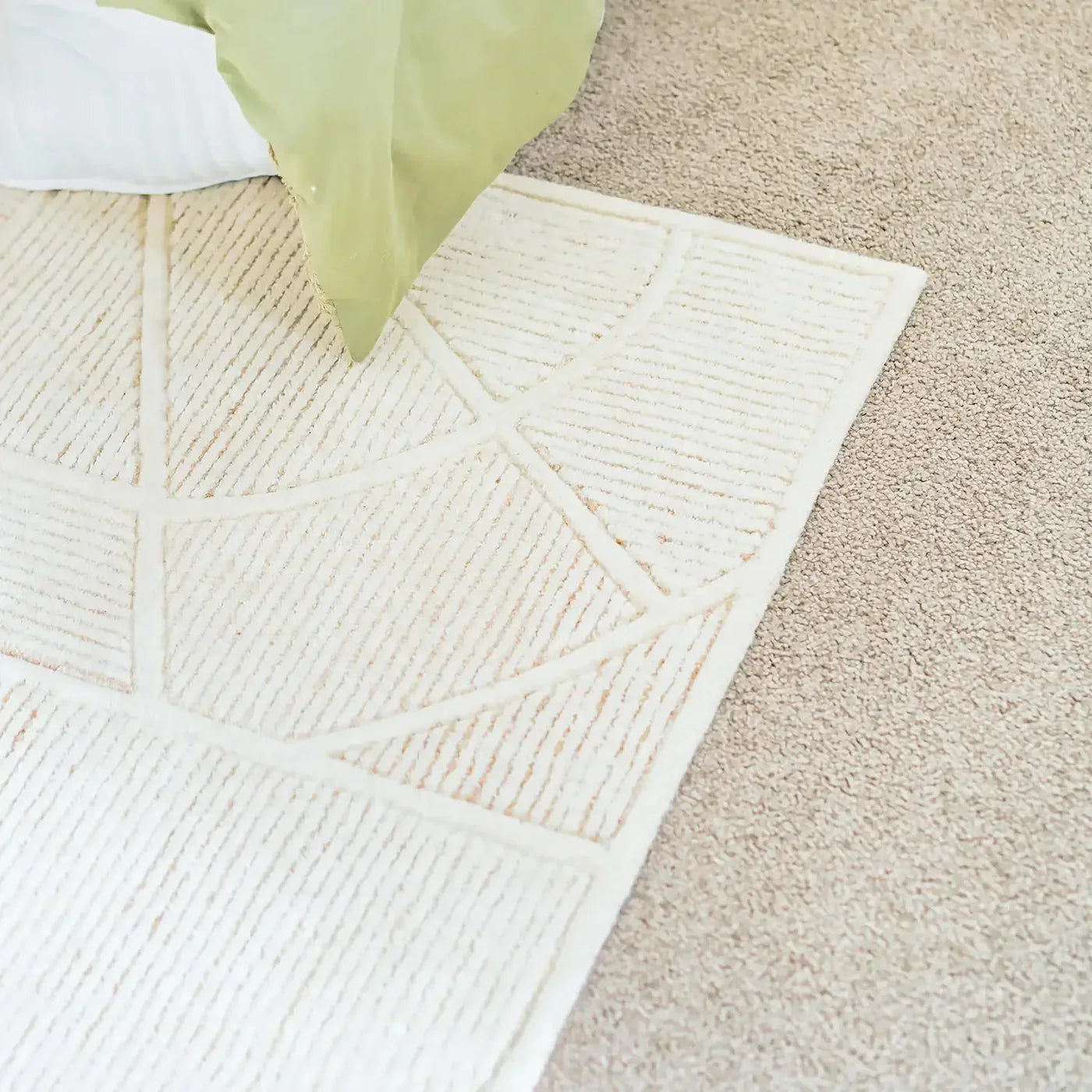 Peregian Modern Ivory Rug