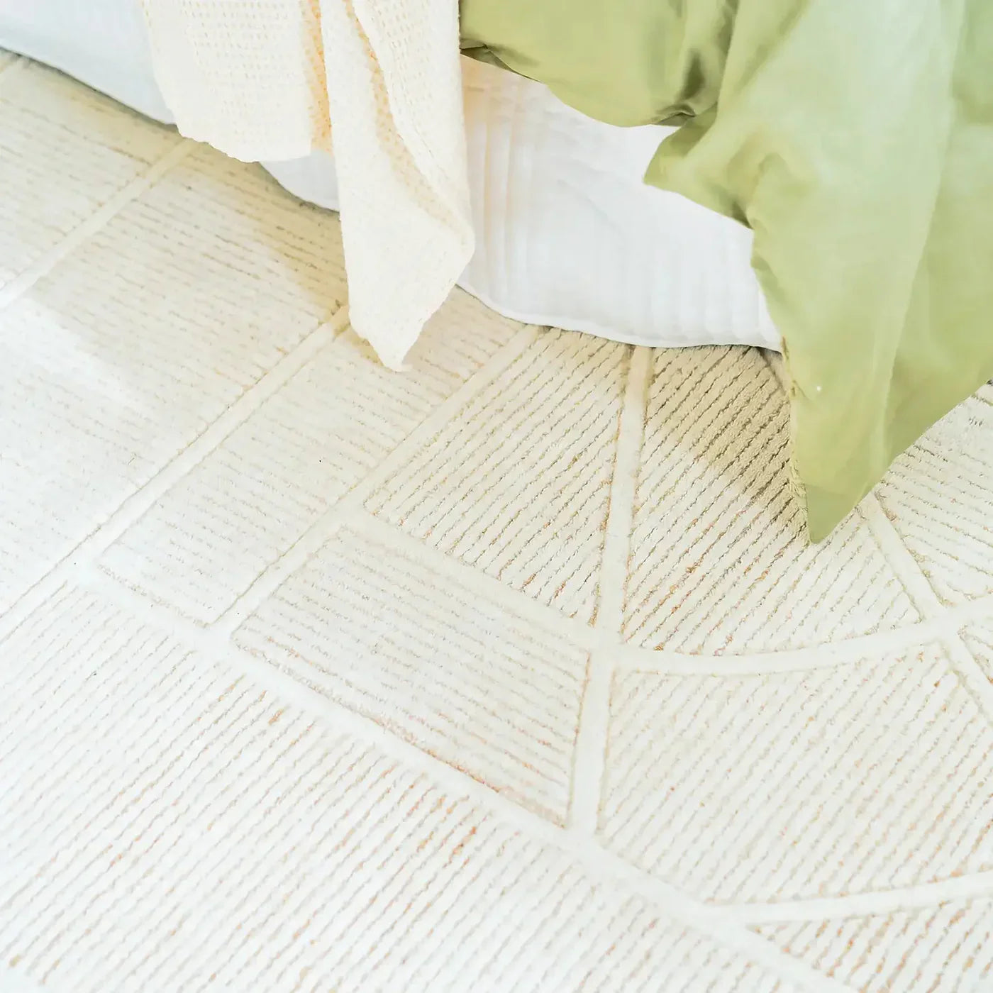 Peregian Modern Ivory Rug